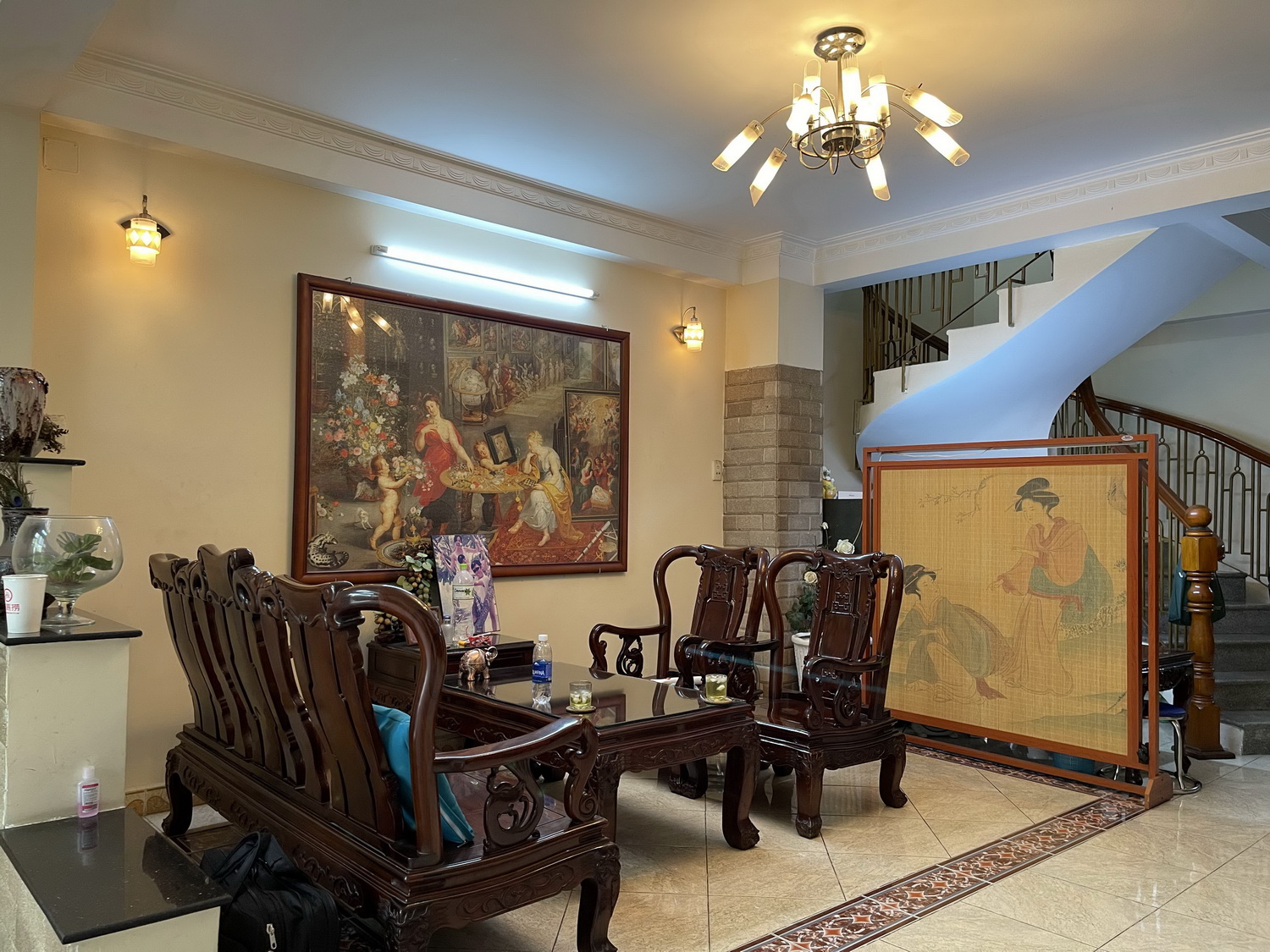 Nhà phố vườn tuyệt đẹp 4 lầu (5,3m x 15m) hẻm VIP Huỳnh Văn Bánh